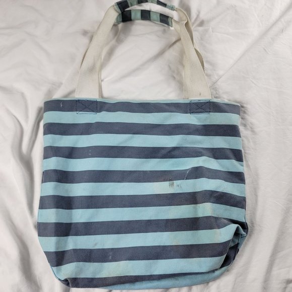 Disney Cruise Line 2009 Floral Stripped Hand Bag Casual Travel Vacation - Picture 2 of 13